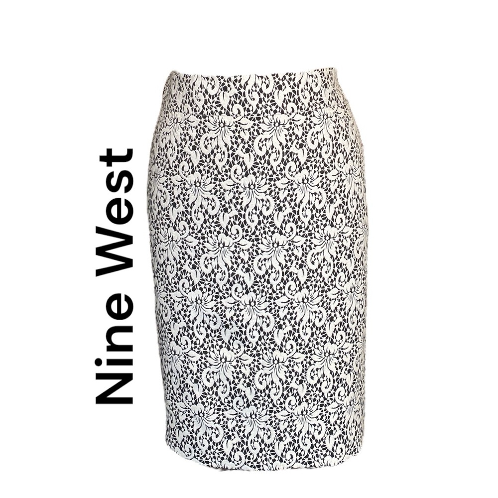 Nine West Mid Length Skirt Sz 14 Black & White